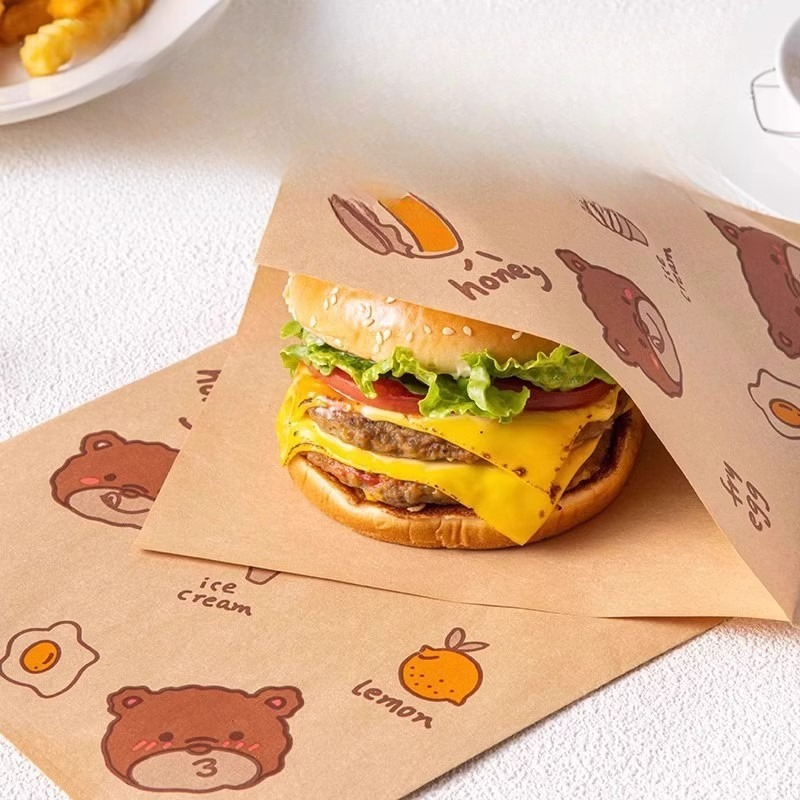 Microwave Oven - Busta di carta oleata riscaldata a